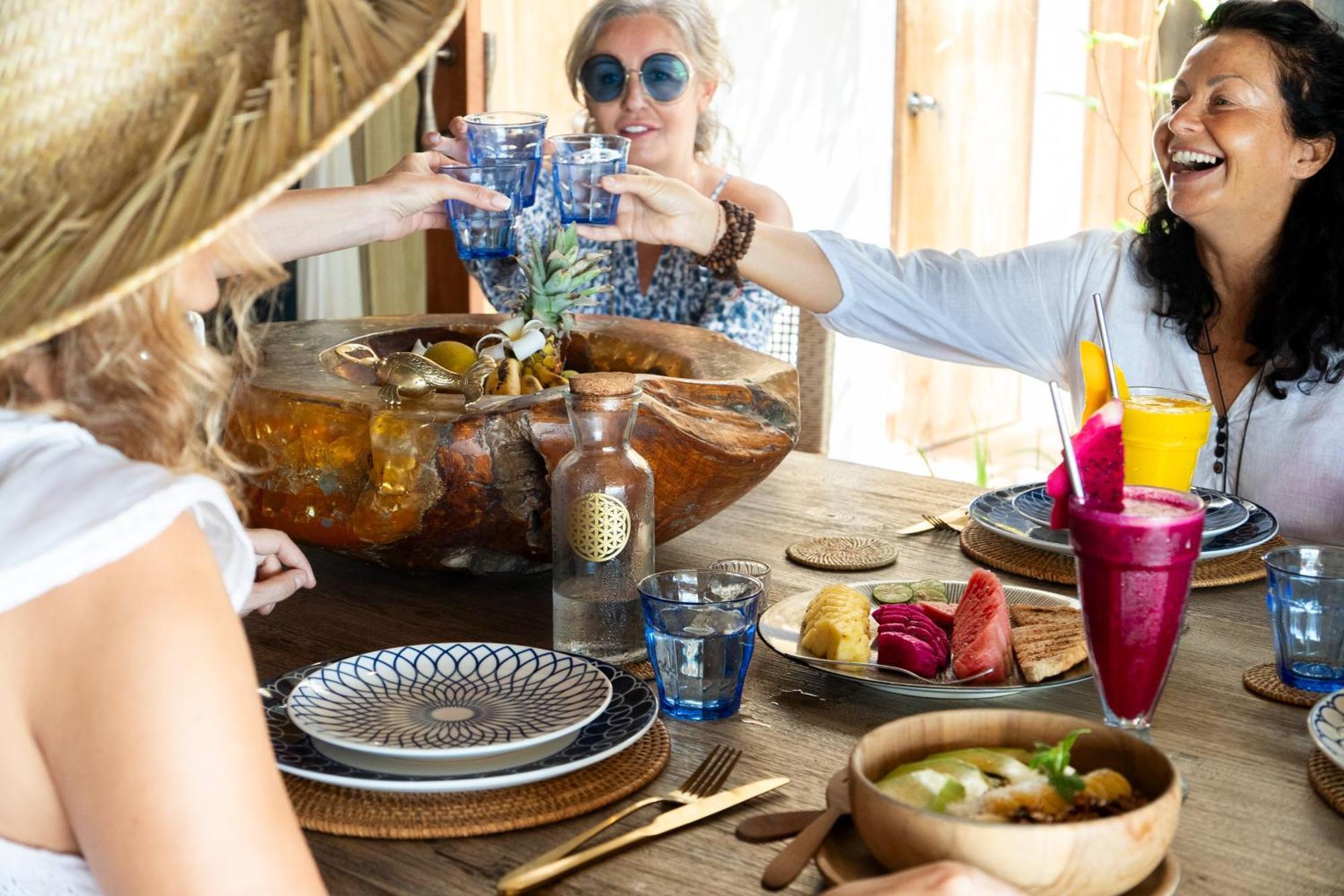 Mandala Beach Healing Rooms Gili Air Eksteriør billede