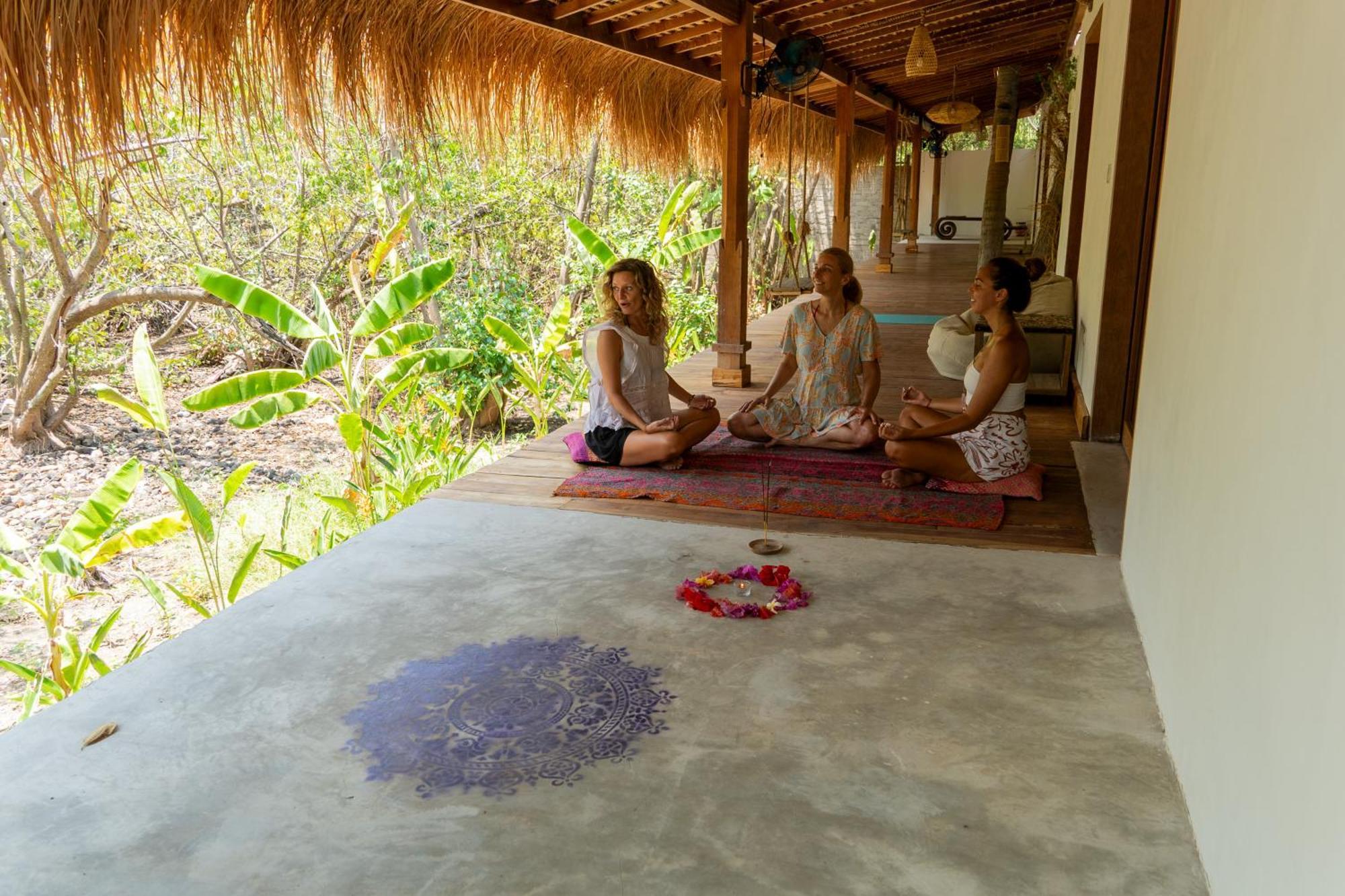 Mandala Beach Healing Rooms Gili Air Eksteriør billede